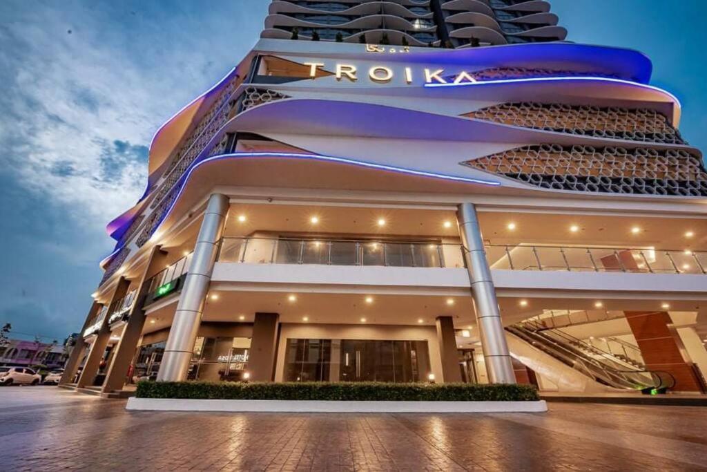 Troika Kota Bharu Penthouse Homestay Exterior foto